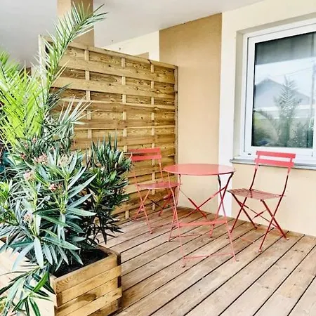 Апартаменты Mimosa - 500m De La Лакано